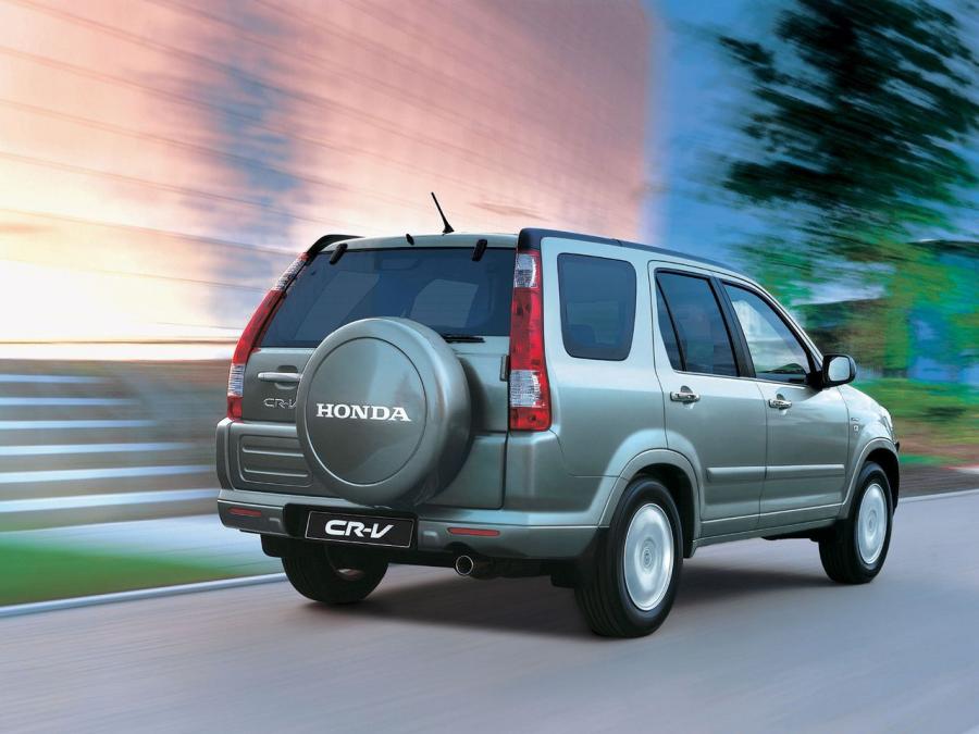  Honda CR-V 2005 года  (фото 2 из 16)